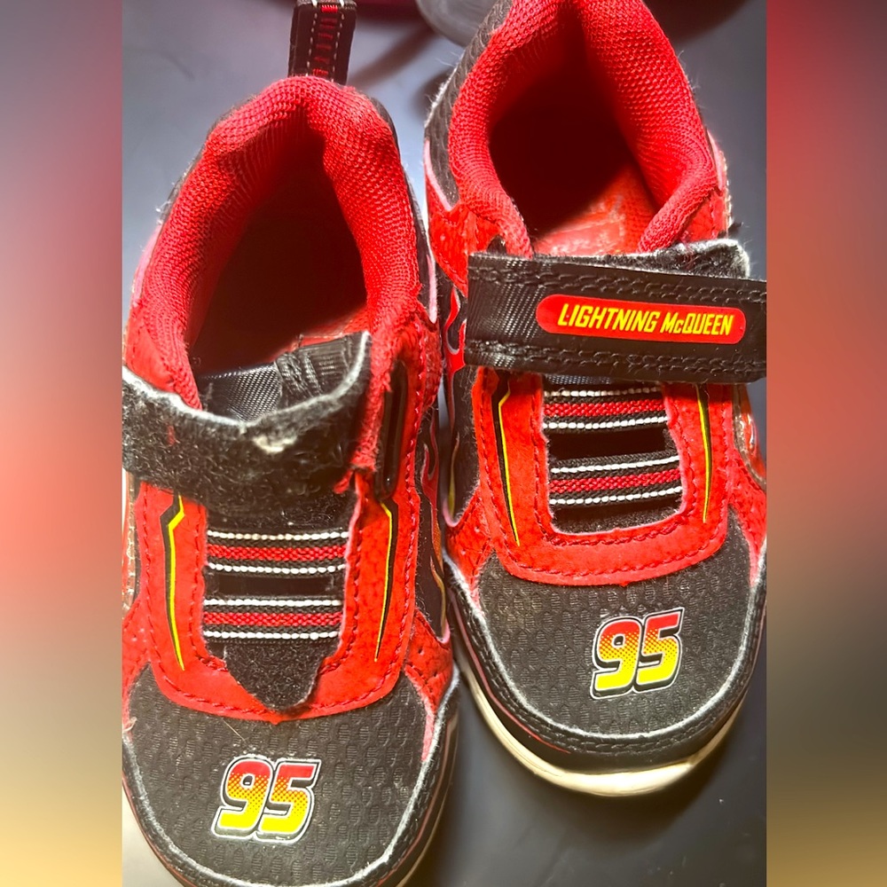Toddler sneakers